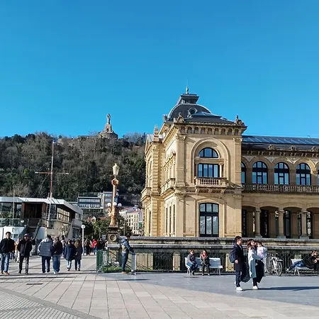 Apartament Con Vistas En El Puerto De Donostia *